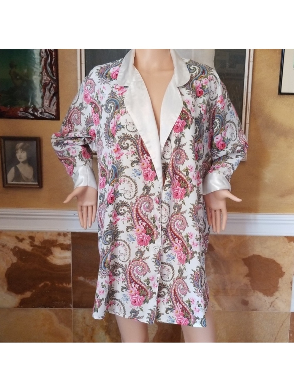 Vtg Gold Tag Victoria's Secret Paisley Nightshirt